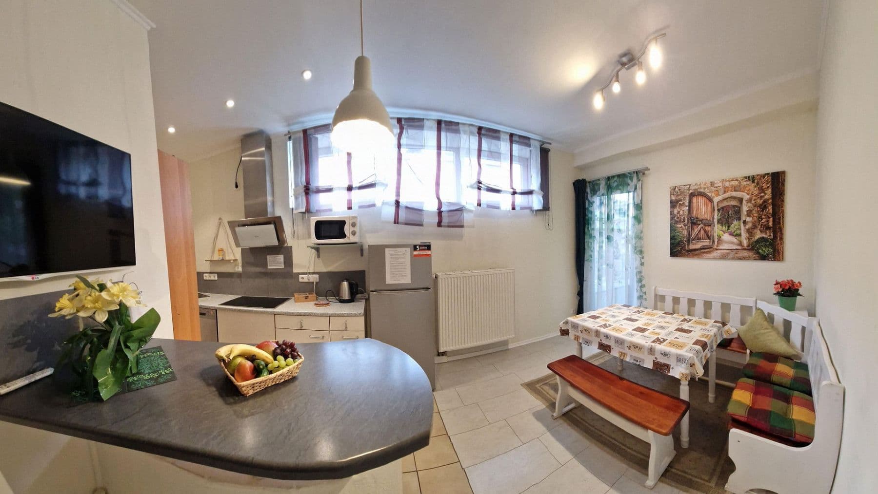 Predaj domu 1.122 m², pozemek 1.340 m², Redwitz a.d.Rodach, Bavorsko Predaj domu 1.122 m², pozemek 1.340 m², Redwitz a.d.Rodach, Bavorsko