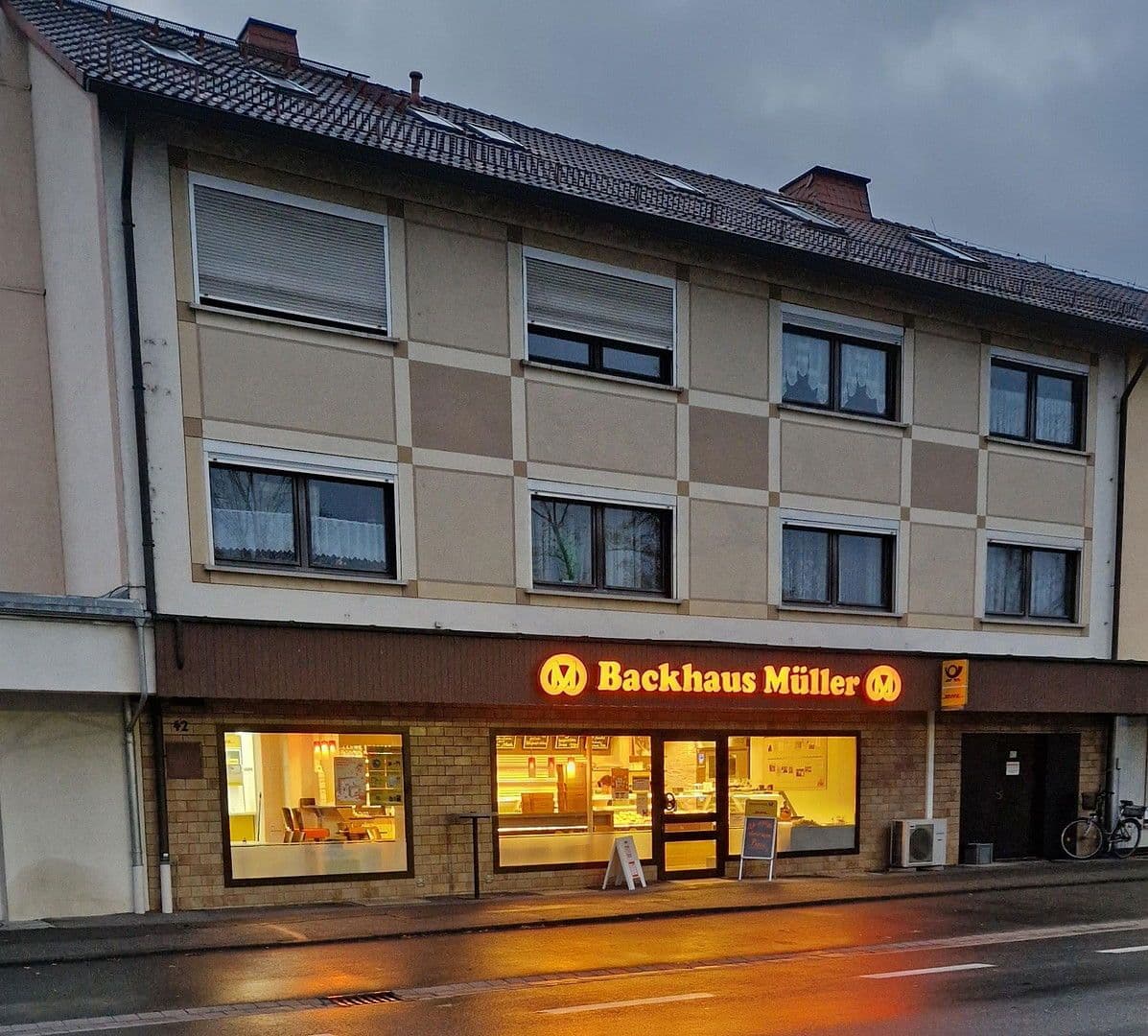 Predaj domu 1.122 m², pozemek 1.340 m², Redwitz a.d.Rodach, Bavorsko Predaj domu 1.122 m², pozemek 1.340 m², Redwitz a.d.Rodach, Bavorsko