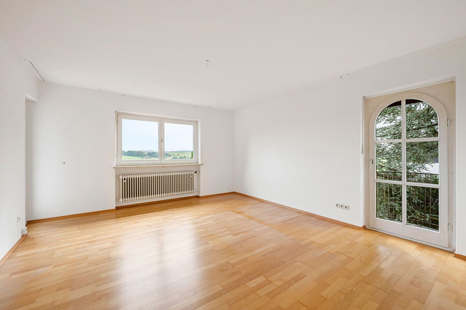 Predaj domu 242 m², pozemek 1.226 m², Berg (Aufkirchen), Bavorsko Predaj domu 242 m², pozemek 1.226 m², Berg (Aufkirchen), Bavorsko