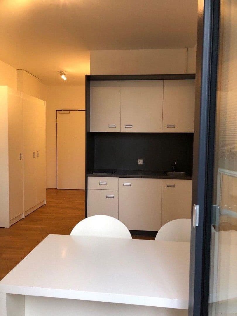 Predaj bytu 1-izbový 22 m², Ferdinand happ str.21, Frankfurt am Main, Hesensko Predaj bytu 1-izbový 22 m², Ferdinand happ str.21, Frankfurt am Main, Hesensko