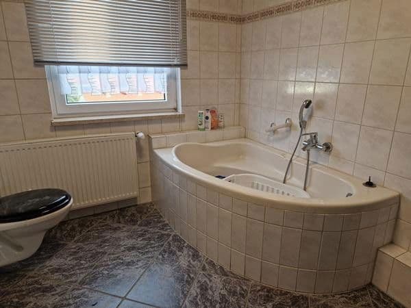 Predaj bytu 4-izbový 70 m², Krayenberggemeinde, Durínsko Predaj bytu 4-izbový 70 m², Krayenberggemeinde, Durínsko