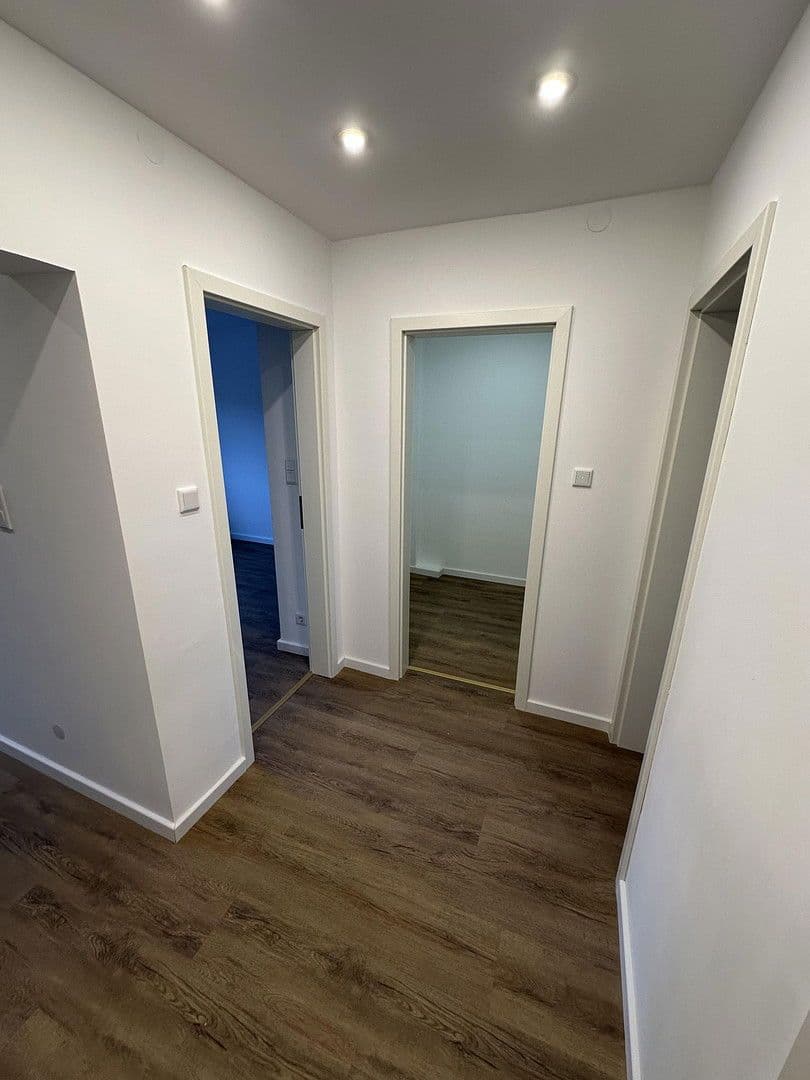 Predaj domu 140 m², pozemek 250 m², Zirndorfer Str. 9, Nürnberg, Bavorsko Predaj domu 140 m², pozemek 250 m², Zirndorfer Str. 9, Nürnberg, Bavorsko