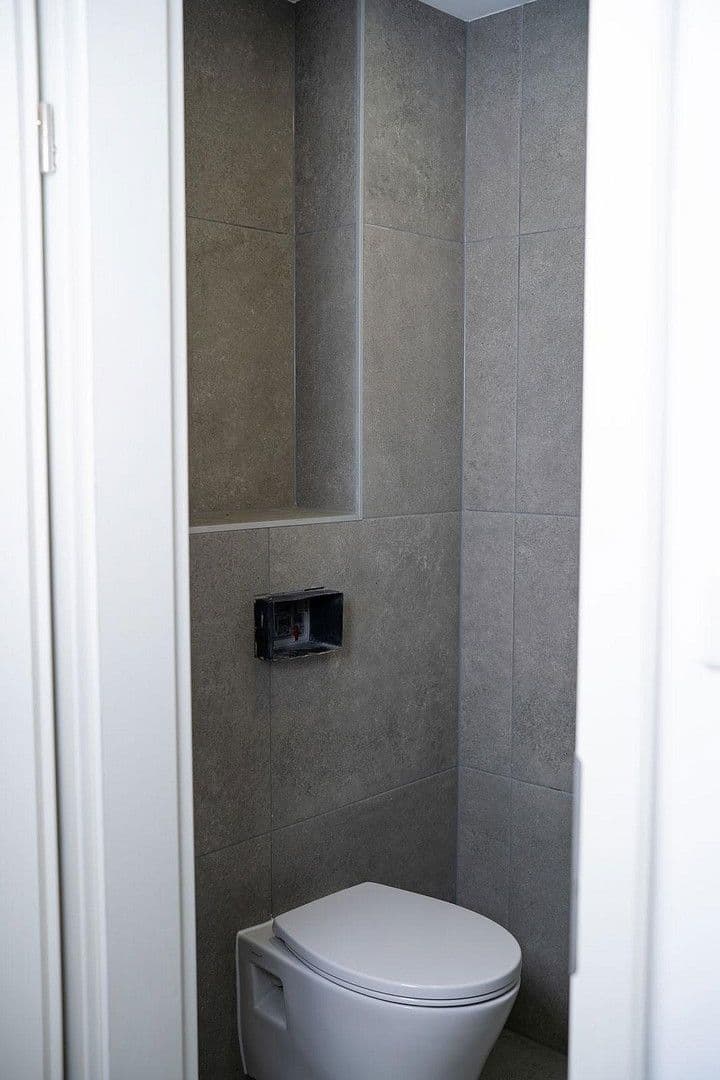 Predaj domu 140 m², pozemek 250 m², Zirndorfer Str. 9, Nürnberg, Bavorsko Predaj domu 140 m², pozemek 250 m², Zirndorfer Str. 9, Nürnberg, Bavorsko