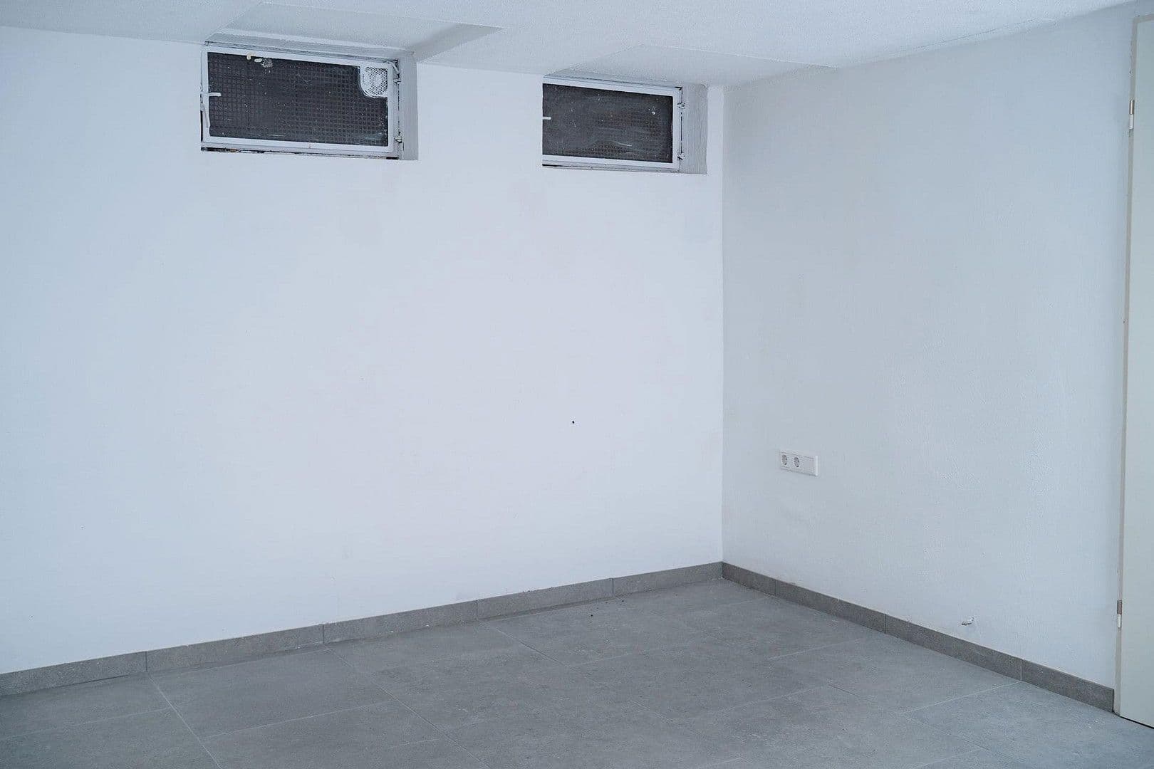 Predaj domu 140 m², pozemek 250 m², Zirndorfer Str. 9, Nürnberg, Bavorsko Predaj domu 140 m², pozemek 250 m², Zirndorfer Str. 9, Nürnberg, Bavorsko