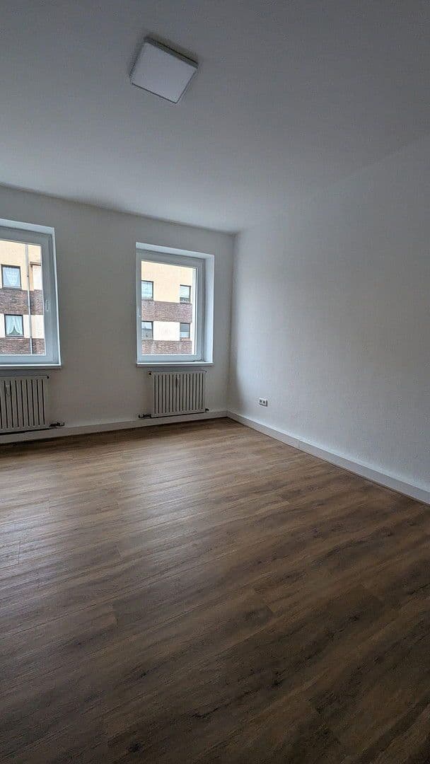 Prenájom bytu 3-izbový 60 m², Mülheim a.d., Severné Porýnie - Westfálsko Prenájom bytu 3-izbový 60 m², Mülheim a.d., Severné Porýnie - Westfálsko