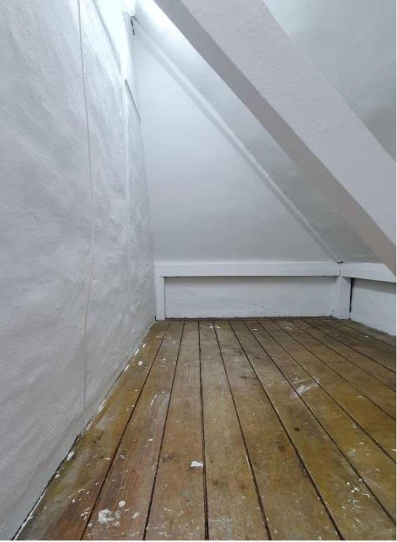 Prenájom bytu 4-izbový 97 m², Bad Mergentheim, Bádensko-Wurttembersko Prenájom bytu 4-izbový 97 m², Bad Mergentheim, Bádensko-Wurttembersko