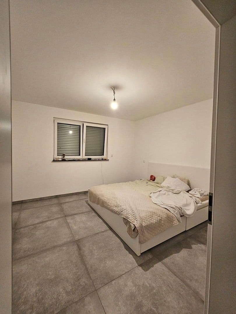 Prenájom bytu 3-izbový 82 m², Erlensee, Hesensko Prenájom bytu 3-izbový 82 m², Erlensee, Hesensko