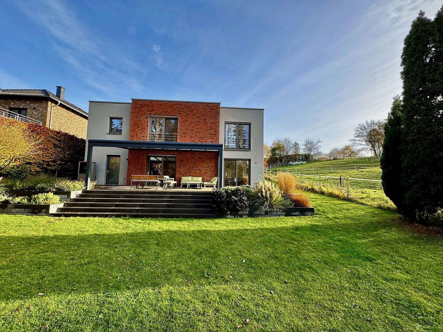 Predaj domu 212 m², pozemek 736 m², Wassenberg, Severné Porýnie - Westfálsko Predaj domu 212 m², pozemek 736 m², Wassenberg, Severné Porýnie - Westfálsko