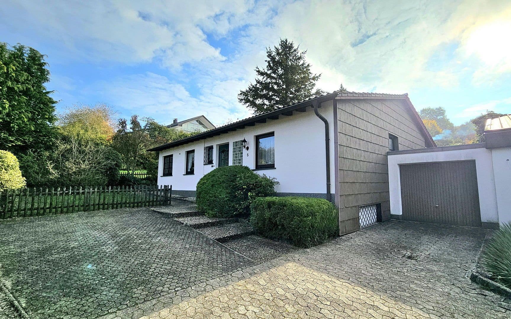 Predaj domu 122 m², pozemek 714 m², Mandelbachtal, Sársko Predaj domu 122 m², pozemek 714 m², Mandelbachtal, Sársko