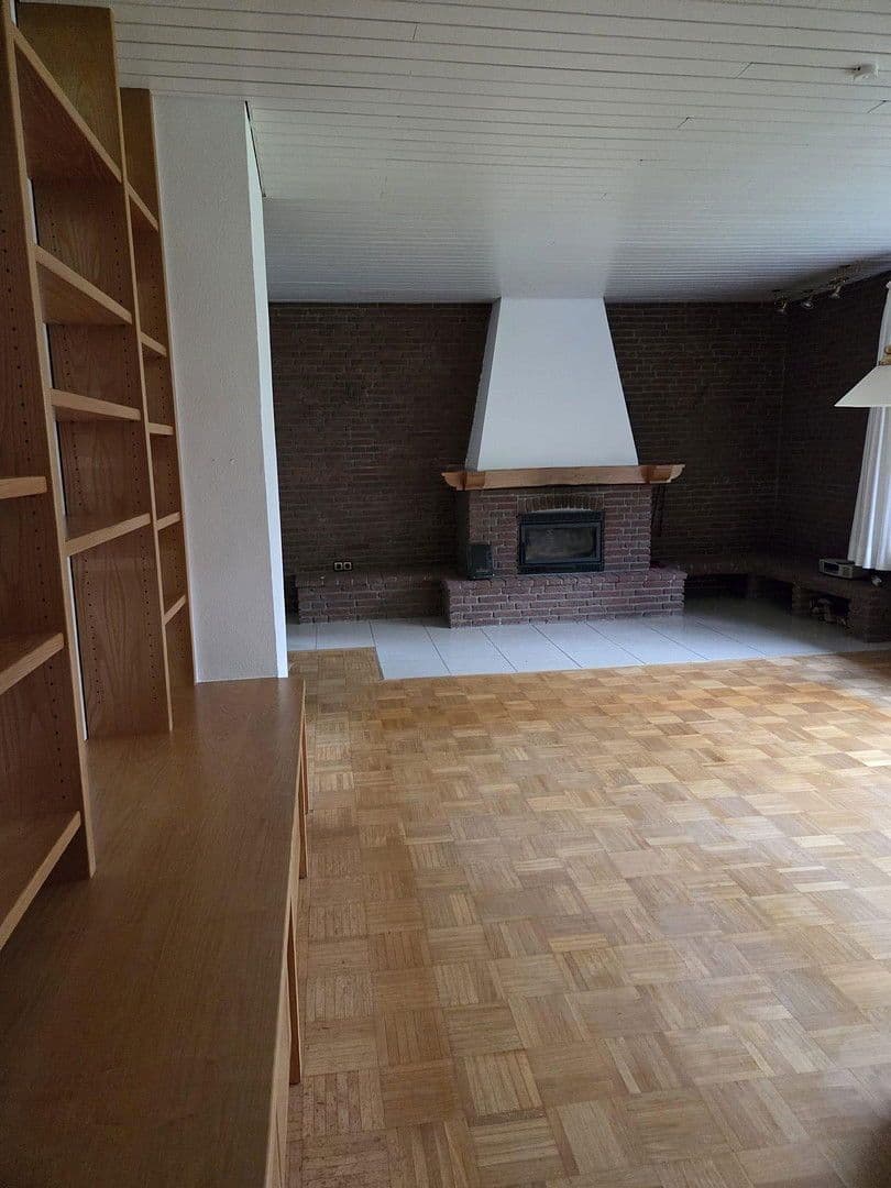 Prenájom domu 160 m², pozemek 2.300 m², Großenwiehe, Šlezvicko-Holštajnsko Prenájom domu 160 m², pozemek 2.300 m², Großenwiehe, Šlezvicko-Holštajnsko