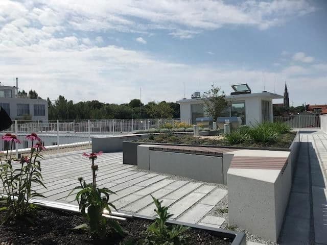 Prenájom bytu 2-izbový 45 m², München, Bavorsko Prenájom bytu 2-izbový 45 m², München, Bavorsko