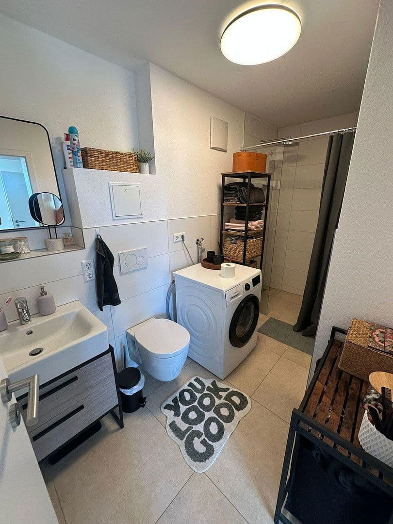 Prenájom bytu 2-izbový 58 m², Leinfelden-Echterdingen, Bádensko-Wurttembersko Prenájom bytu 2-izbový 58 m², Leinfelden-Echterdingen, Bádensko-Wurttembersko