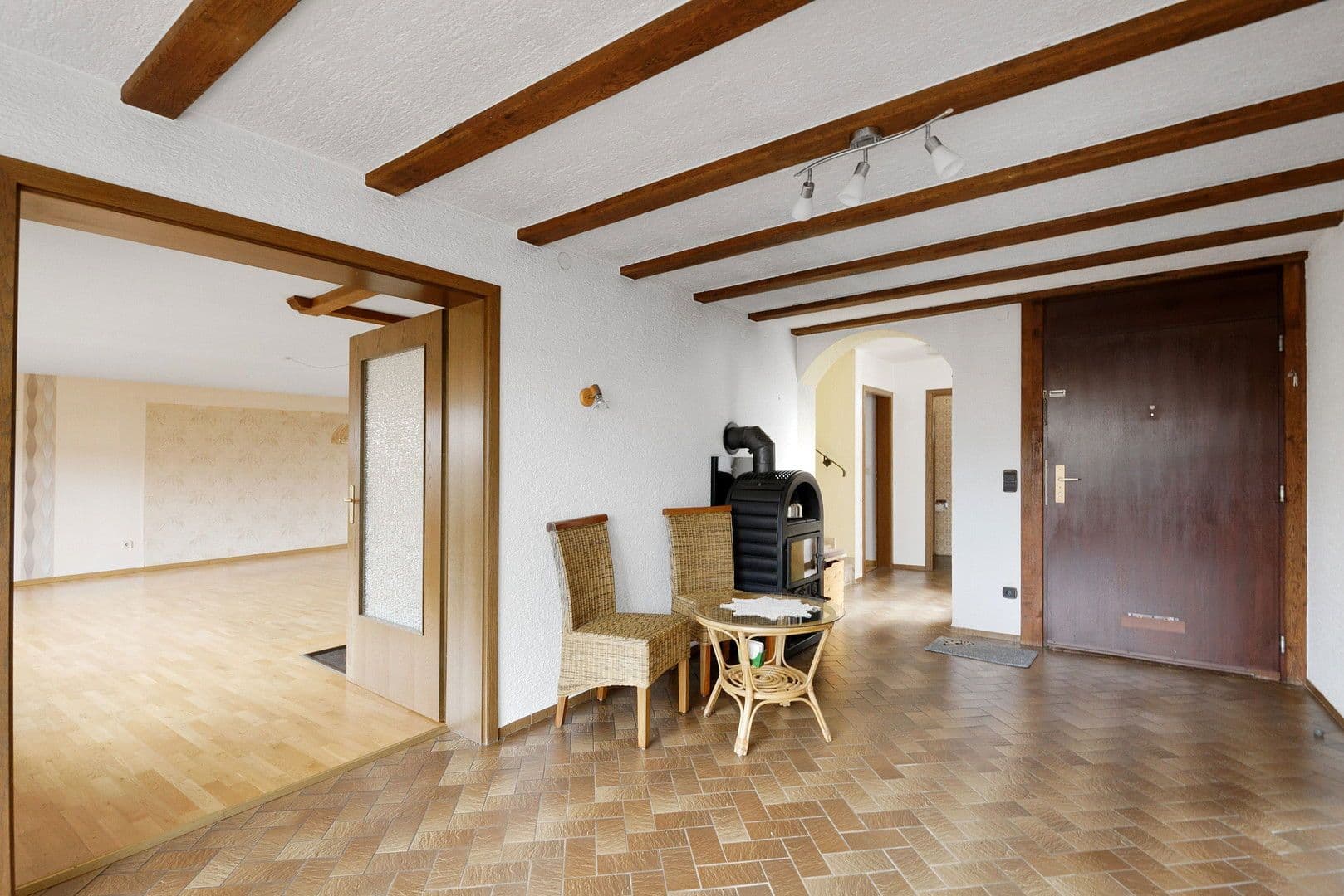 Predaj domu 187 m², pozemek 572 m², Laubach, Porýnie-Falcko Predaj domu 187 m², pozemek 572 m², Laubach, Porýnie-Falcko