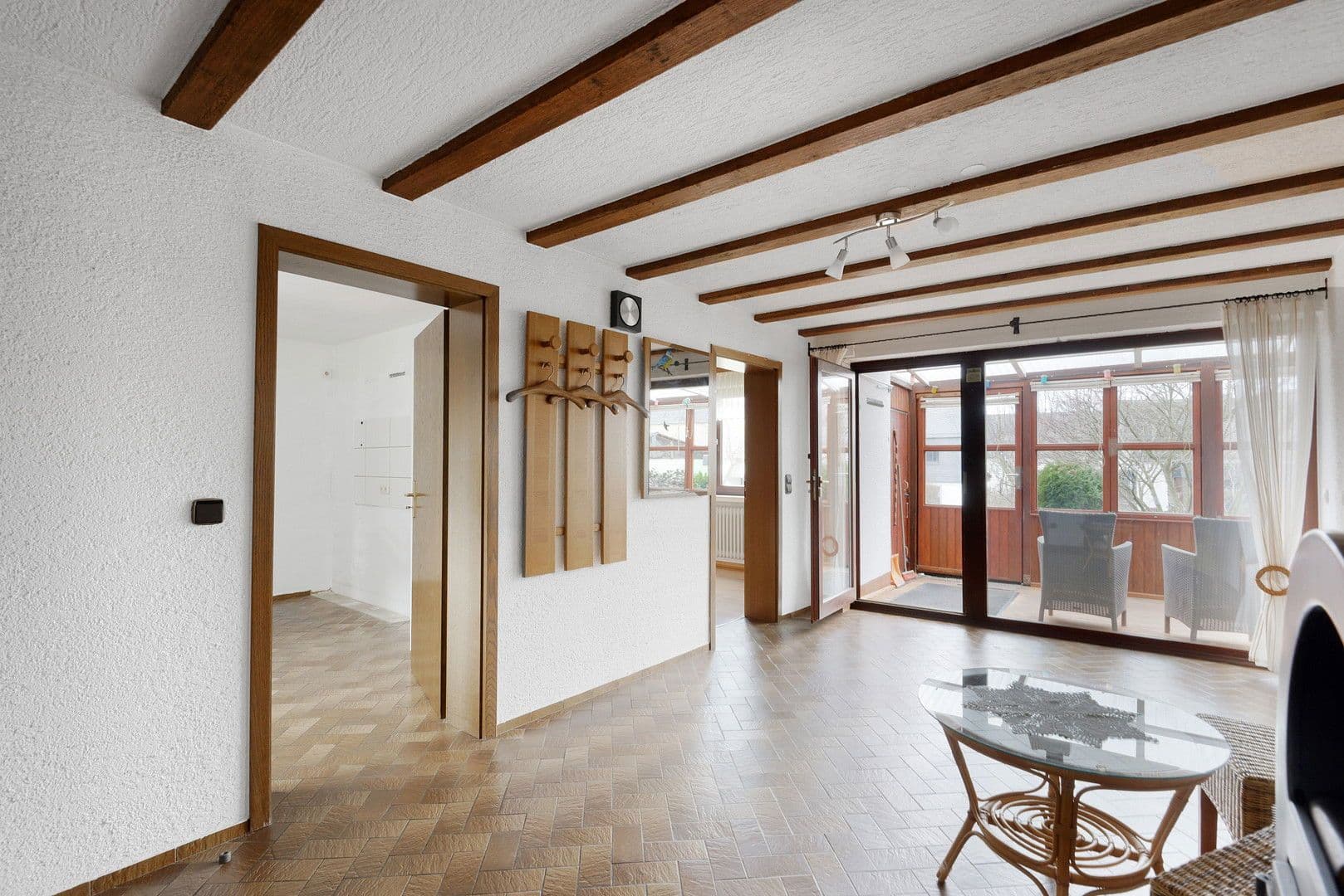 Predaj domu 187 m², pozemek 572 m², Laubach, Porýnie-Falcko Predaj domu 187 m², pozemek 572 m², Laubach, Porýnie-Falcko