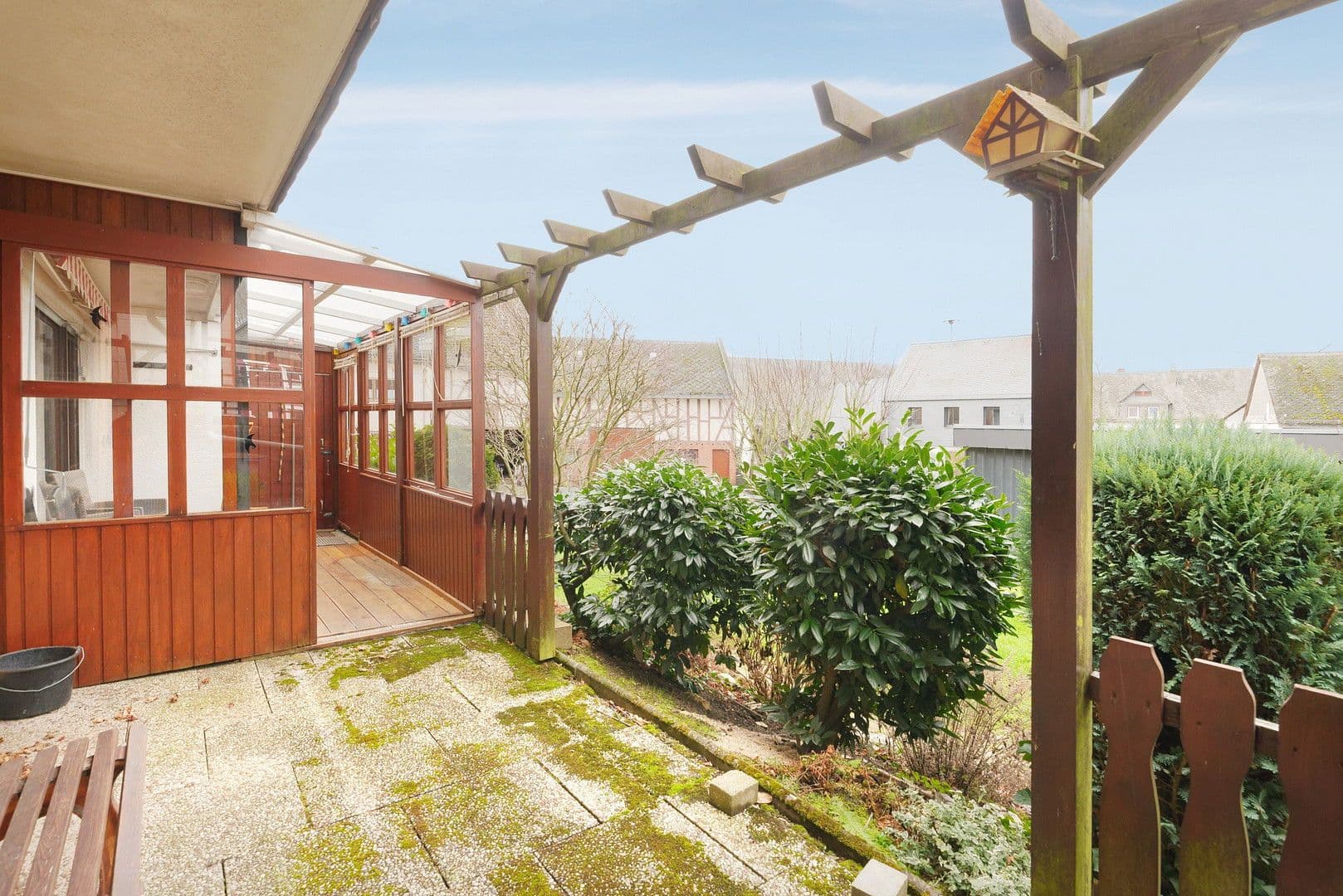 Predaj domu 187 m², pozemek 572 m², Laubach, Porýnie-Falcko Predaj domu 187 m², pozemek 572 m², Laubach, Porýnie-Falcko