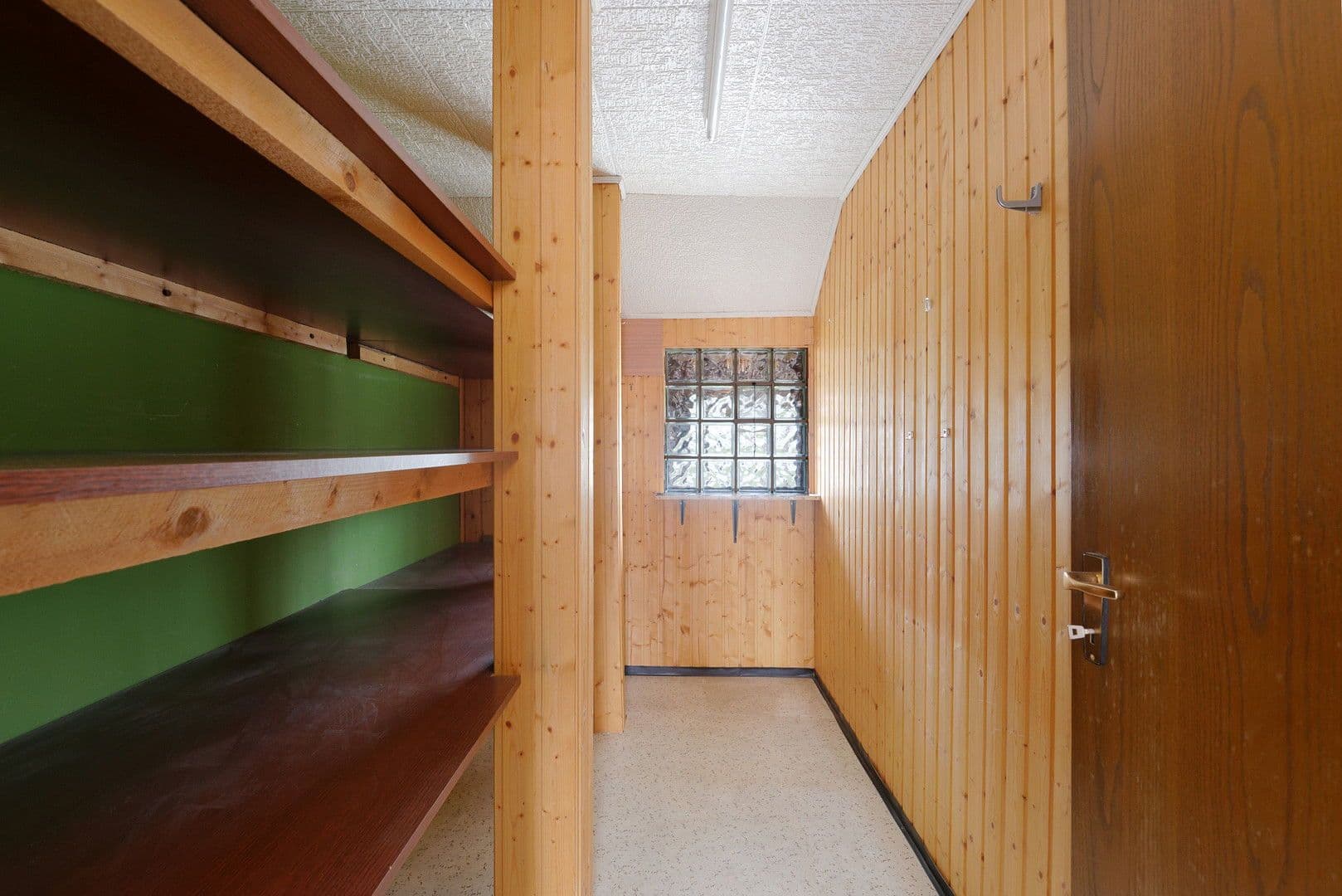 Predaj domu 187 m², pozemek 572 m², Laubach, Porýnie-Falcko Predaj domu 187 m², pozemek 572 m², Laubach, Porýnie-Falcko