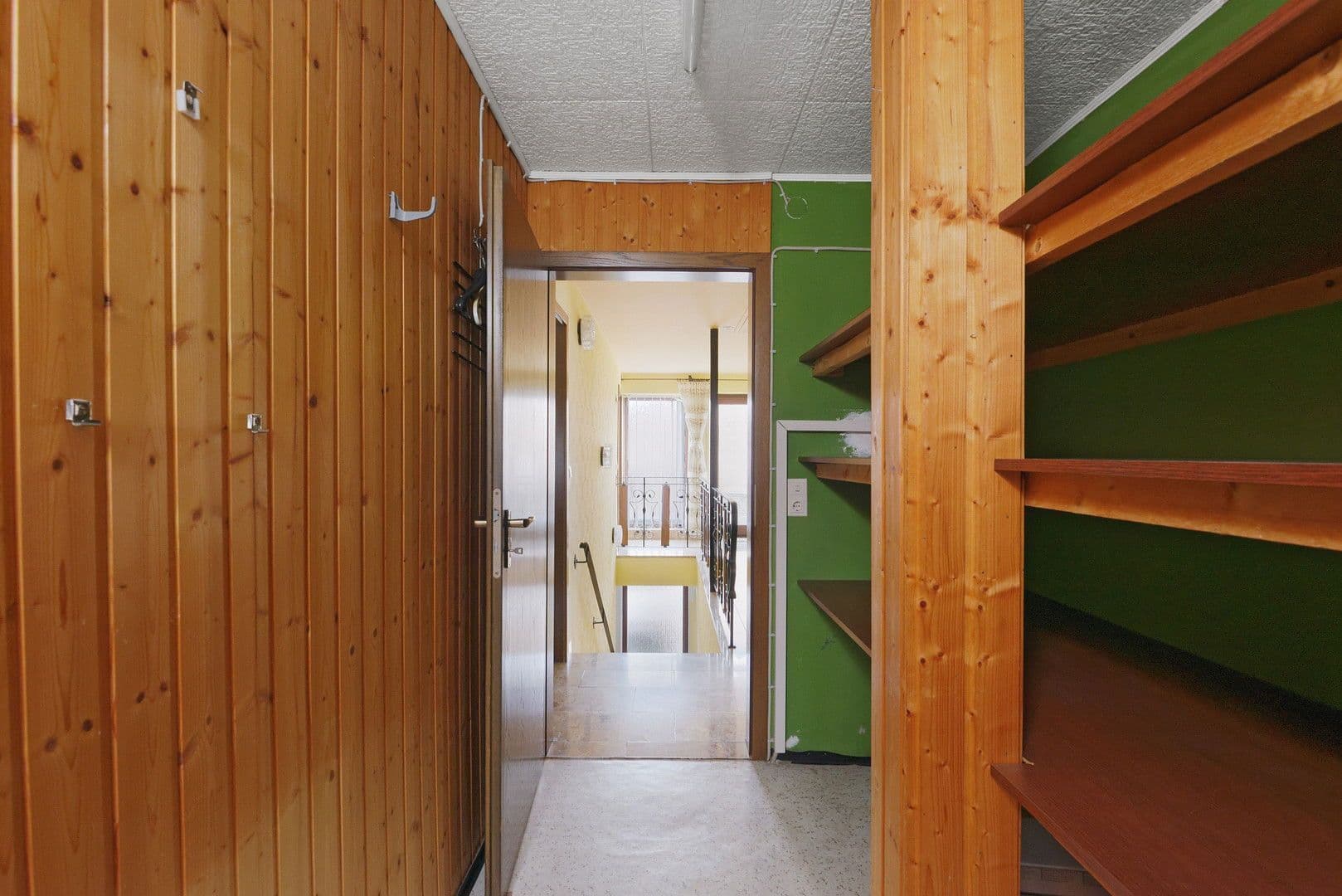 Predaj domu 187 m², pozemek 572 m², Laubach, Porýnie-Falcko Predaj domu 187 m², pozemek 572 m², Laubach, Porýnie-Falcko