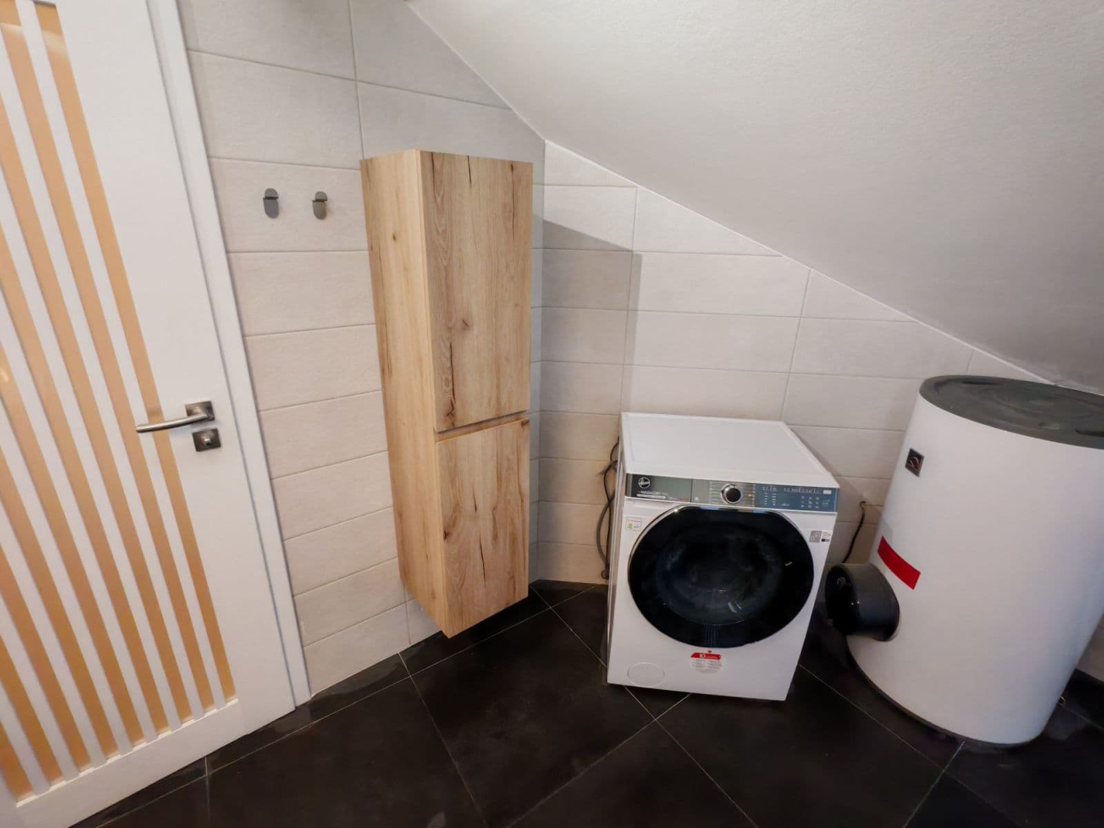 Prenájom bytu 3-izbový 126 m², Navrátilova, Praha, Praha Prenájom bytu 3-izbový 126 m², Navrátilova, Praha, Praha