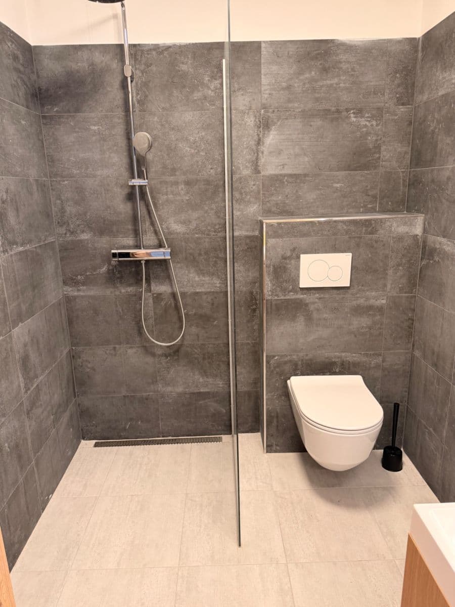 Predaj rekreačného objektu 195 m², pozemek 571 m², Čistá u Horek, Liberecký kraj Predaj rekreačného objektu 195 m², pozemek 571 m², Čistá u Horek, Liberecký kraj