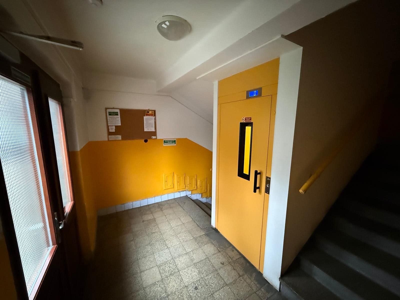 Prenájom bytu 1-izbový 42 m², Stehlíkova, Plzeň, Plzeňský kraj Prenájom bytu 1-izbový 42 m², Stehlíkova, Plzeň, Plzeňský kraj