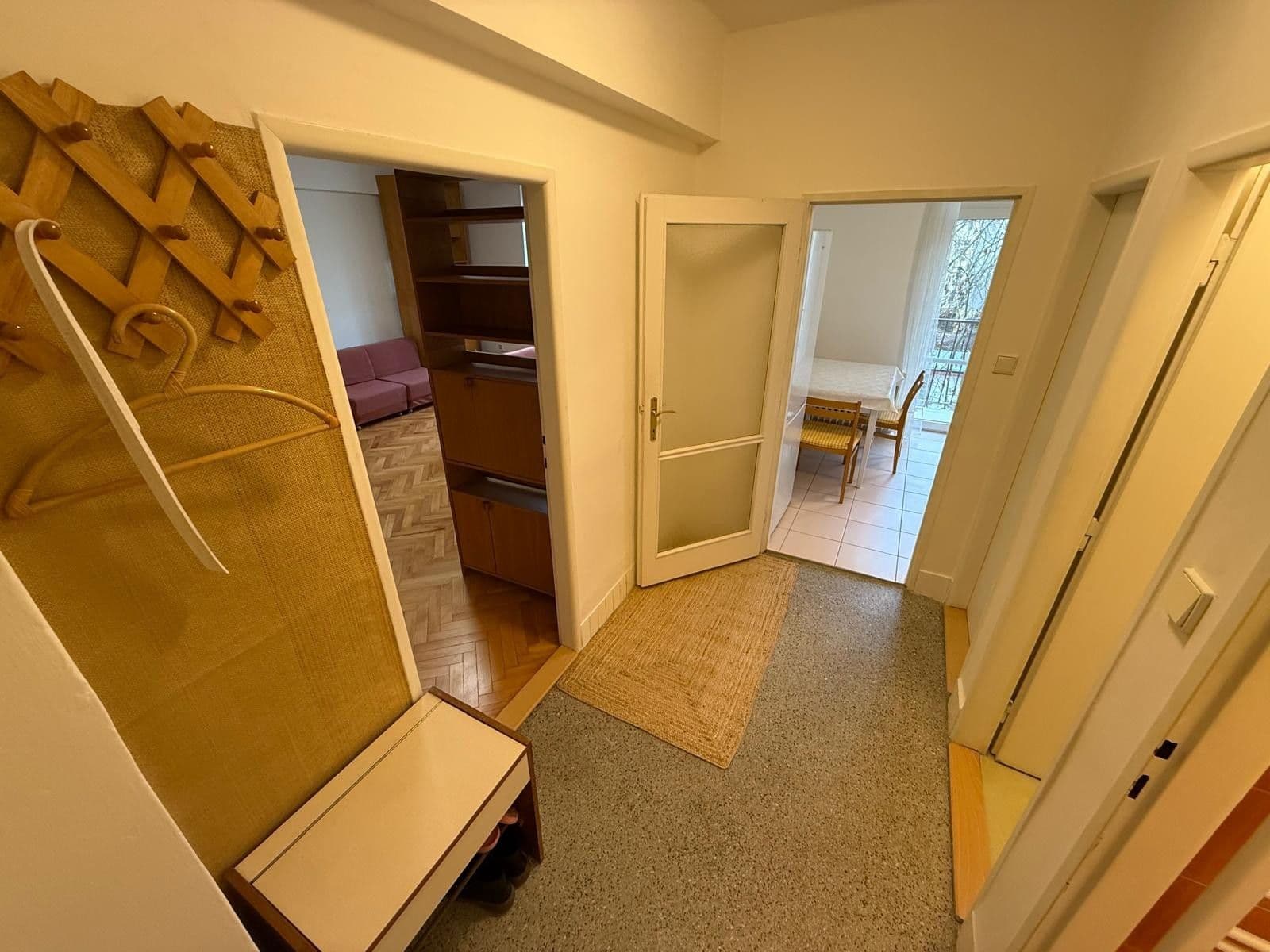 Prenájom bytu 1-izbový 42 m², Stehlíkova, Plzeň, Plzeňský kraj Prenájom bytu 1-izbový 42 m², Stehlíkova, Plzeň, Plzeňský kraj