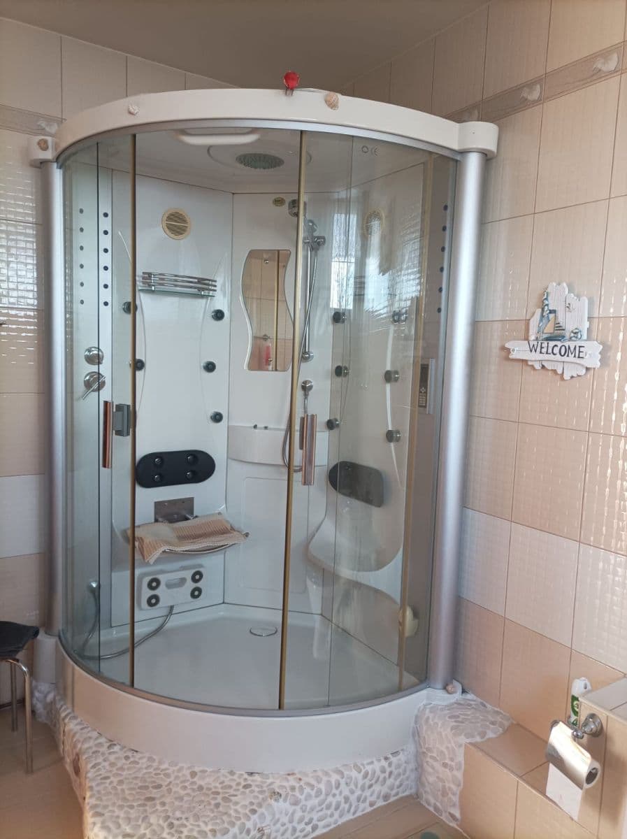 Prenájom domu 212 m², pozemek 1.000 m², Markvartická, Praha, Praha Prenájom domu 212 m², pozemek 1.000 m², Markvartická, Praha, Praha