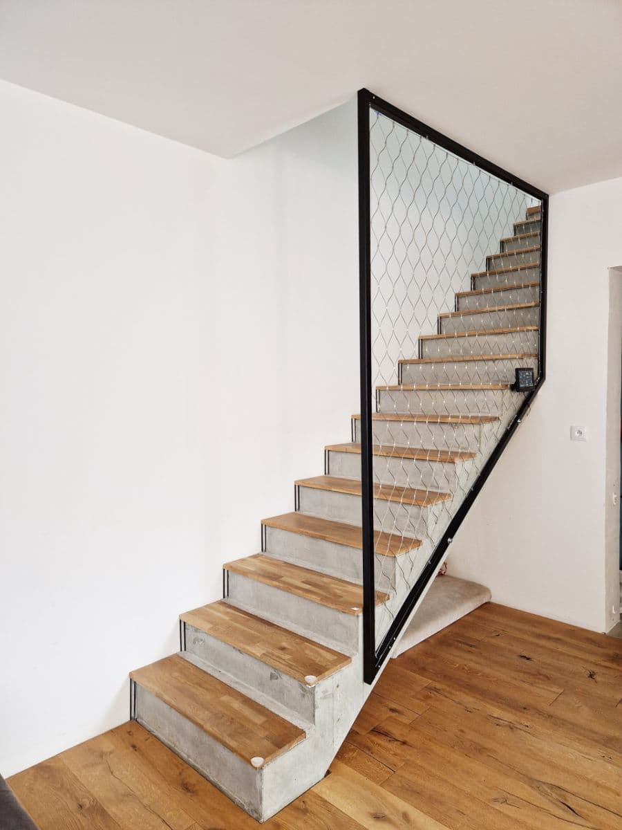 Predaj domu 115 m², pozemek 605 m², Na Čeperce, Unhošť, Středočeský kraj Predaj domu 115 m², pozemek 605 m², Na Čeperce, Unhošť, Středočeský kraj