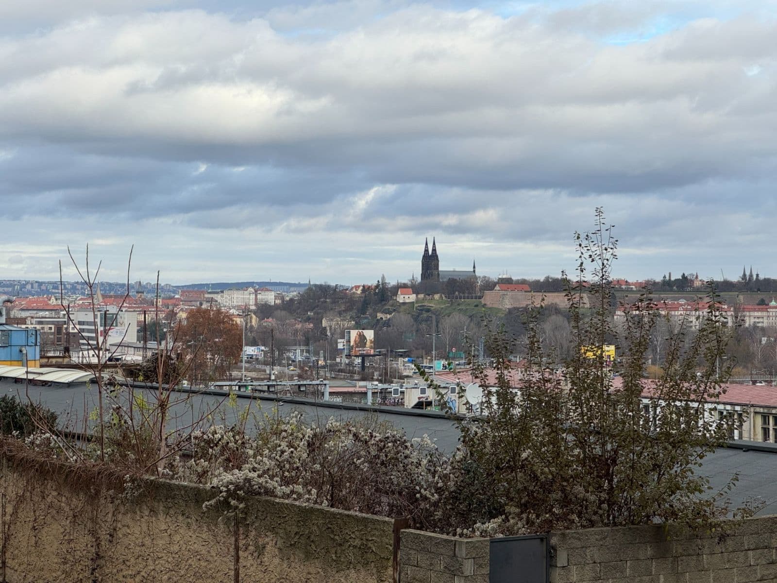 Prenájom bytu 1-izbový 28 m², Křížová, Praha, Praha Prenájom bytu 1-izbový 28 m², Křížová, Praha, Praha