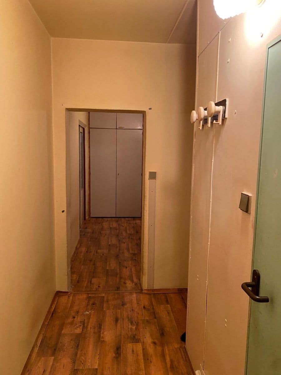 Predaj bytu 3-izbový 62 m², Kaznějovská, Plzeň, Plzeňský kraj Predaj bytu 3-izbový 62 m², Kaznějovská, Plzeň, Plzeňský kraj