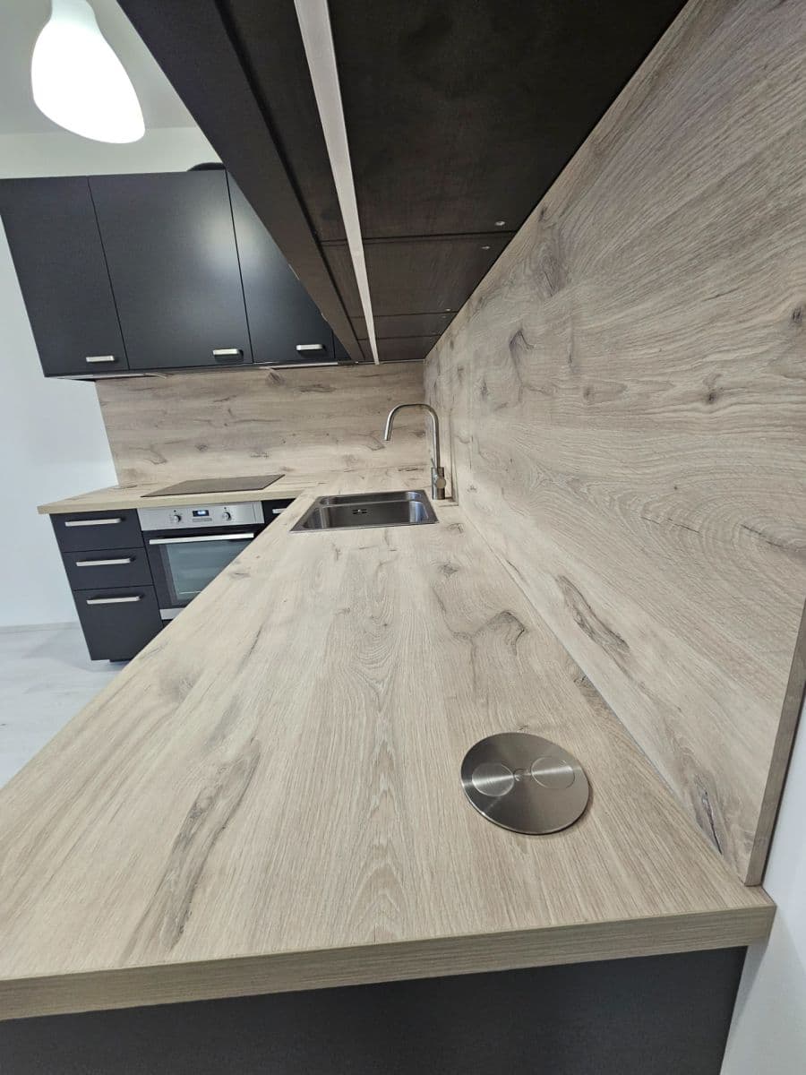 Prenájom bytu 2-izbový 50 m², Augustina Lukeše, Brandýs nad Labem-Stará Boleslav, Středočeský kraj Prenájom bytu 2-izbový 50 m², Augustina Lukeše, Brandýs nad Labem-Stará Boleslav, Středočeský kraj