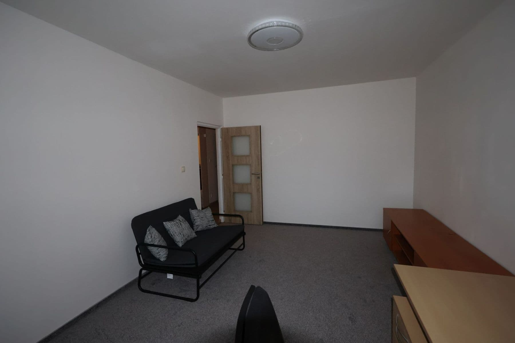 Prenájom bytu 2-izbový 61 m², U Olivovny, Říčany, Středočeský kraj Prenájom bytu 2-izbový 61 m², U Olivovny, Říčany, Středočeský kraj