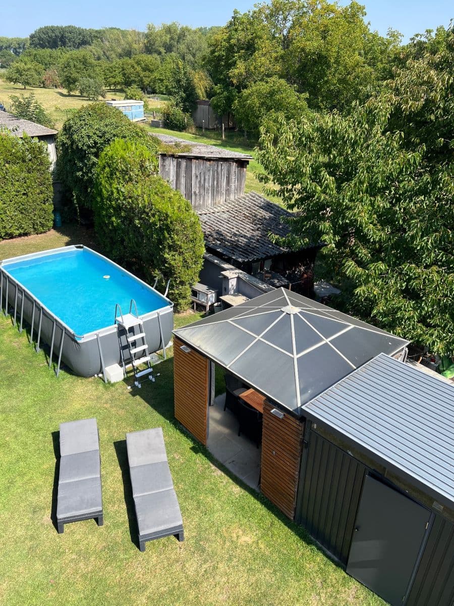 Predaj bytu 5-izbový 159 m², Kostelecká, Mratín, Středočeský kraj Predaj bytu 5-izbový 159 m², Kostelecká, Mratín, Středočeský kraj