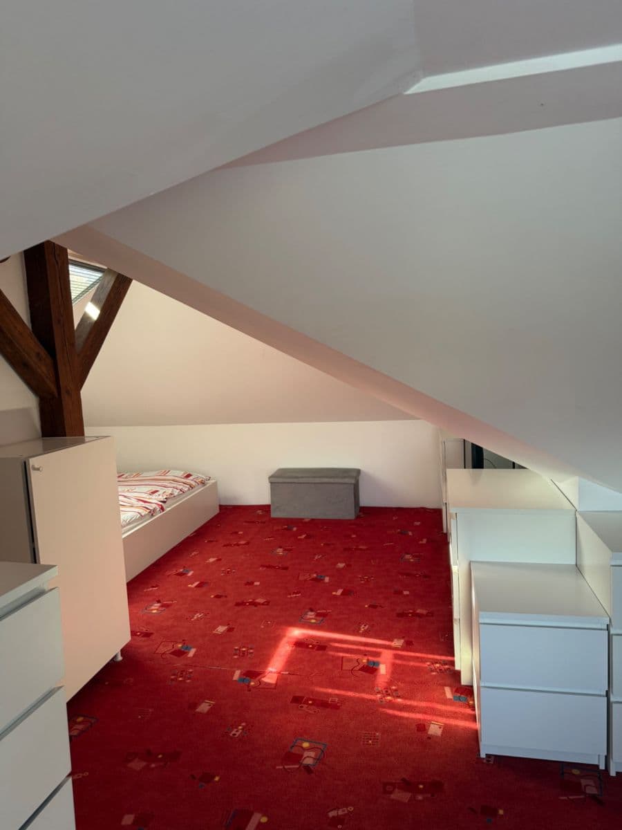 Predaj bytu 4-izbový 145 m², Kostelecká, Mratín, Středočeský kraj Predaj bytu 4-izbový 145 m², Kostelecká, Mratín, Středočeský kraj