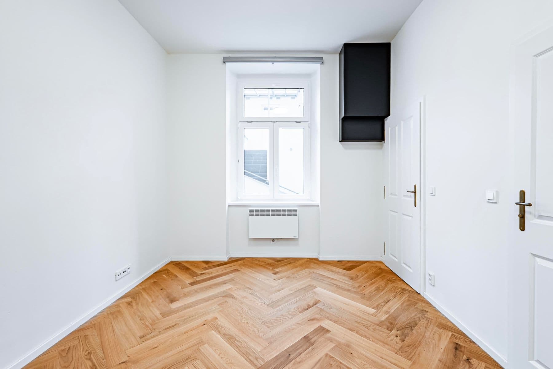 Prenájom bytu 1-izbový 24 m², Velehradská, Praha, Praha Prenájom bytu 1-izbový 24 m², Velehradská, Praha, Praha