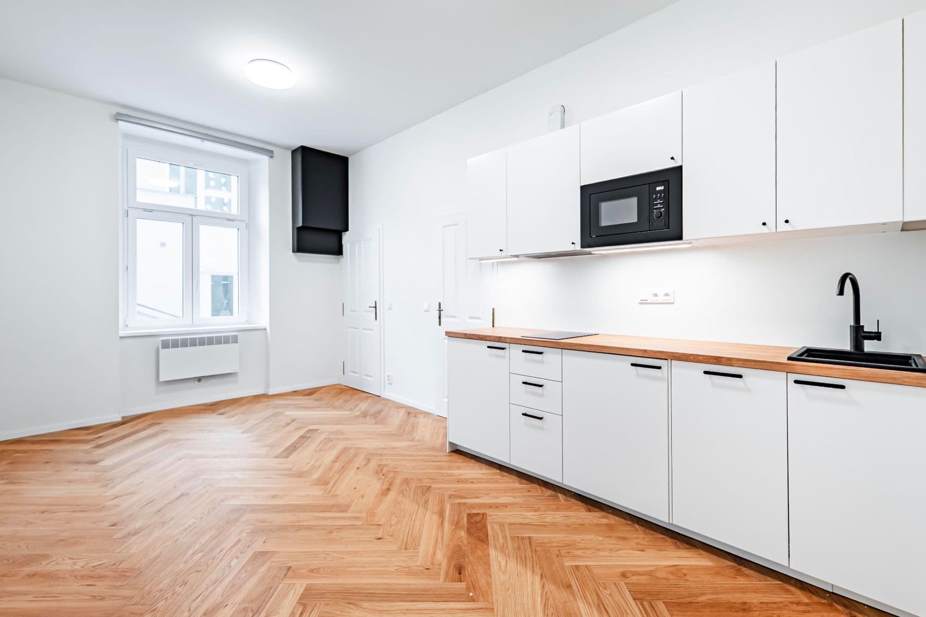Prenájom bytu 1-izbový 24 m², Velehradská, Praha, Praha Prenájom bytu 1-izbový 24 m², Velehradská, Praha, Praha