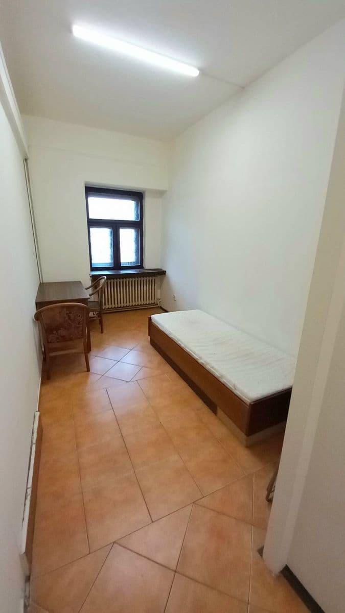 Prenájom bytu 1-izbový 22 m², Bělohorská, Praha, Praha Prenájom bytu 1-izbový 22 m², Bělohorská, Praha, Praha