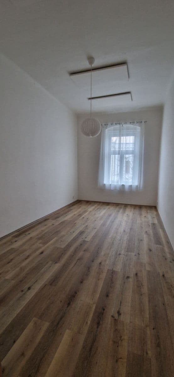 Prenájom bytu 2-izbový 71 m², Plachého, Plzeň, Plzeňský kraj Prenájom bytu 2-izbový 71 m², Plachého, Plzeň, Plzeňský kraj