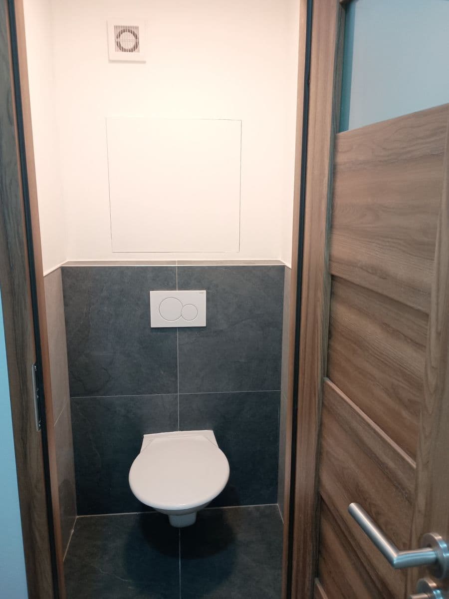 Prenájom bytu 3-izbový 68 m², Veronské náměstí, Praha, Praha Prenájom bytu 3-izbový 68 m², Veronské náměstí, Praha, Praha