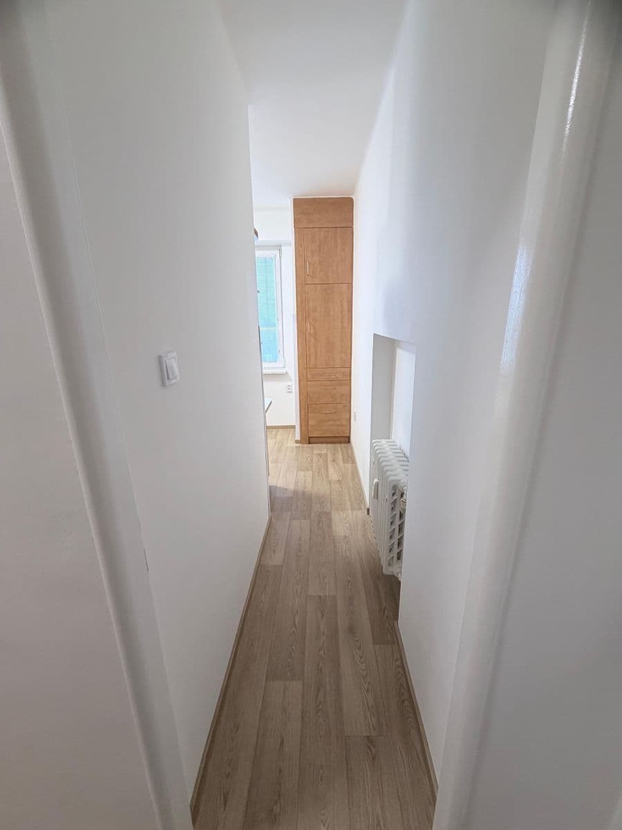 Prenájom bytu 2-izbový 48 m², Dudíkova, Kojetín, Olomoucký kraj Prenájom bytu 2-izbový 48 m², Dudíkova, Kojetín, Olomoucký kraj