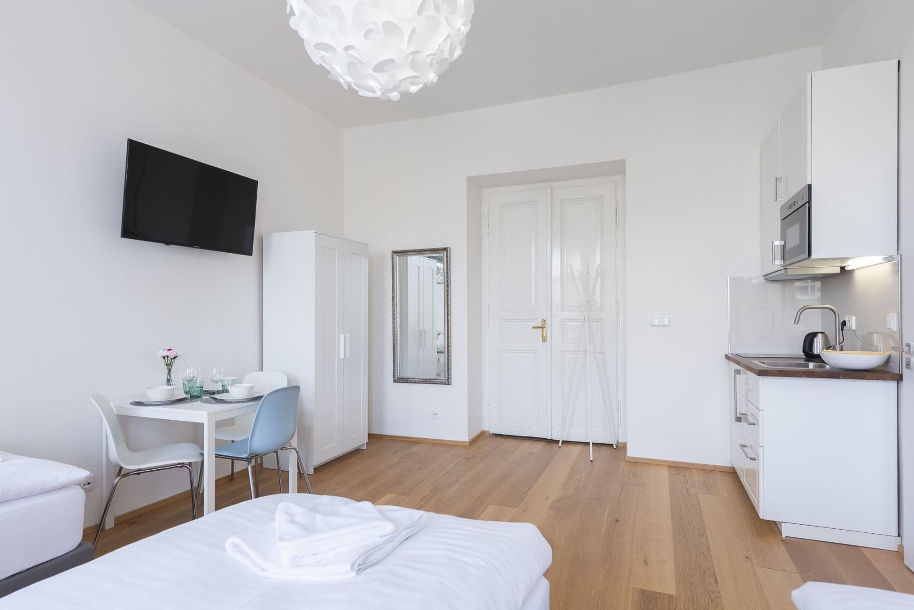 Prenájom bytu 25 m², Těšnov, Praha, Praha Prenájom bytu 25 m², Těšnov, Praha, Praha