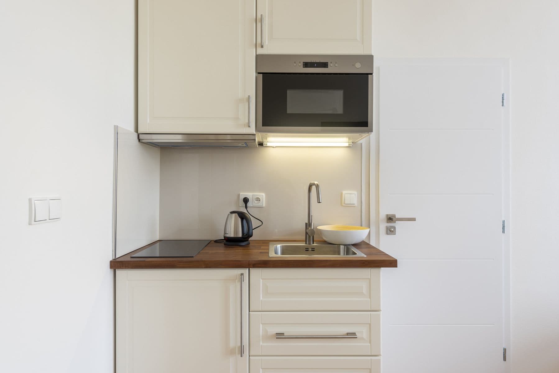 Prenájom bytu 25 m², Těšnov, Praha, Praha Prenájom bytu 25 m², Těšnov, Praha, Praha