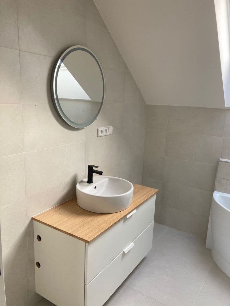 Prenájom bytu 3-izbový 62 m², Hekova, Praha, Praha Prenájom bytu 3-izbový 62 m², Hekova, Praha, Praha