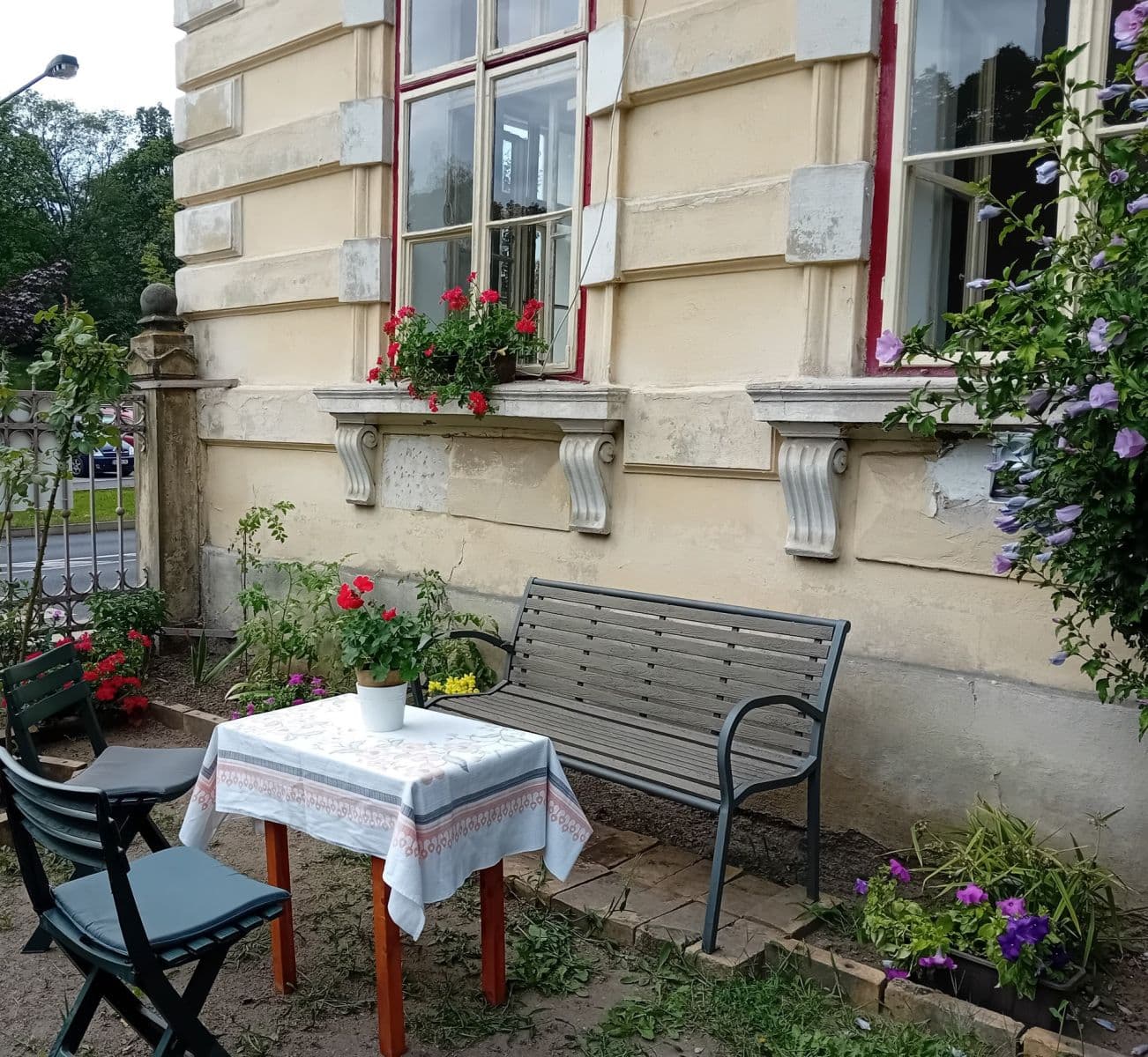 Prenájom bytu 1-izbový 65 m², Roháče z Dubé, Česká Lípa, Liberecký kraj Prenájom bytu 1-izbový 65 m², Roháče z Dubé, Česká Lípa, Liberecký kraj