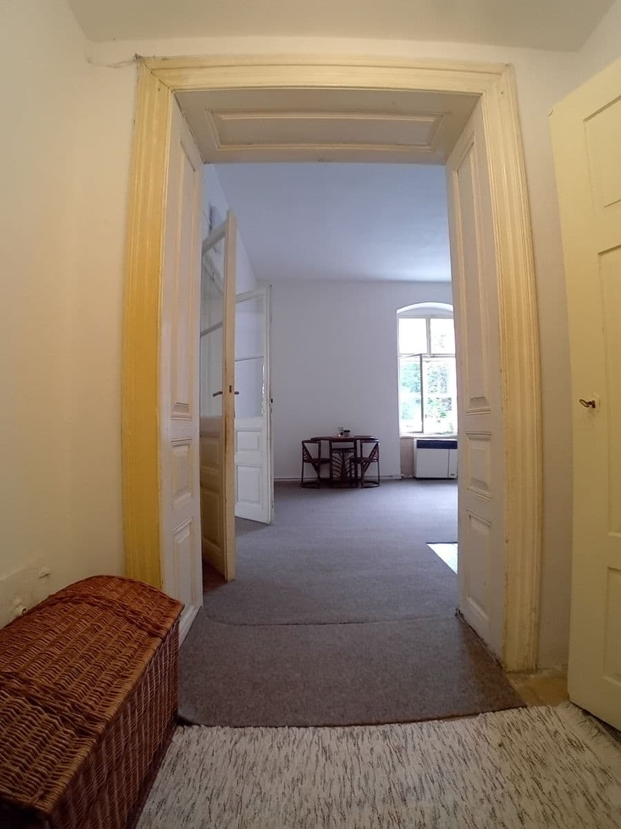 Prenájom bytu 1-izbový 65 m², Roháče z Dubé, Česká Lípa, Liberecký kraj Prenájom bytu 1-izbový 65 m², Roháče z Dubé, Česká Lípa, Liberecký kraj