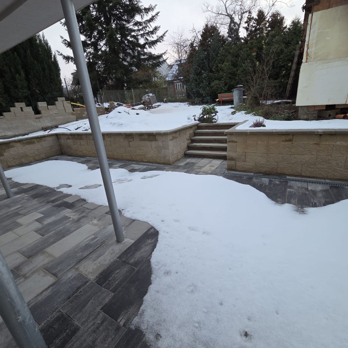 Prenájom bytu 3-izbový 86 m², Podohradská, Praha, Praha Prenájom bytu 3-izbový 86 m², Podohradská, Praha, Praha