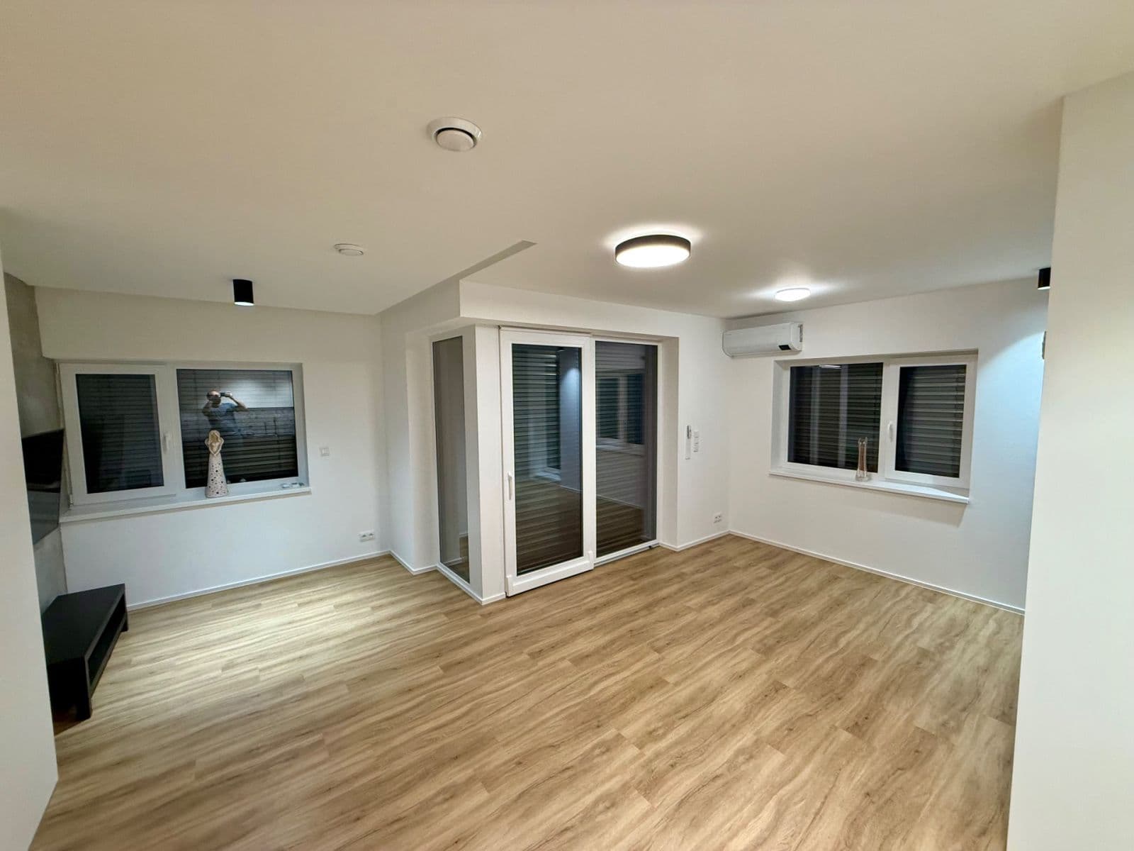 Prenájom bytu 2-izbový 56 m², Sázavská, Žďár nad Sázavou, Kraj Vysočina Prenájom bytu 2-izbový 56 m², Sázavská, Žďár nad Sázavou, Kraj Vysočina