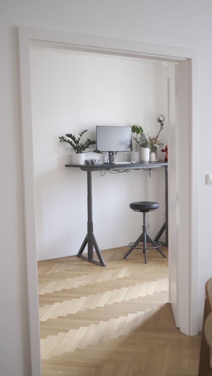 Prenájom bytu 3-izbový 69 m², Čajkovského, Praha, Praha Prenájom bytu 3-izbový 69 m², Čajkovského, Praha, Praha