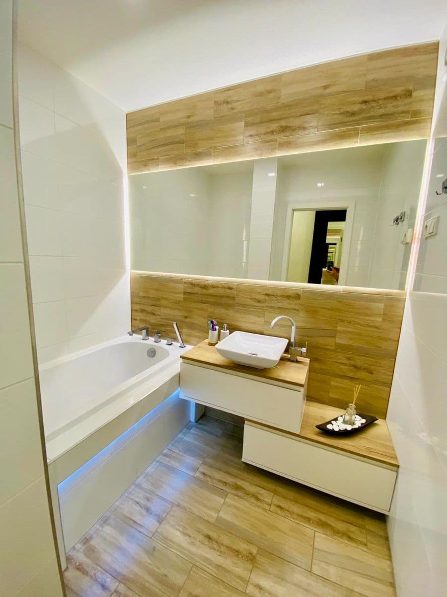 Predaj bytu 3-izbový 65 m², Mitušova, Ostrava, Moravskoslezský kraj Predaj bytu 3-izbový 65 m², Mitušova, Ostrava, Moravskoslezský kraj