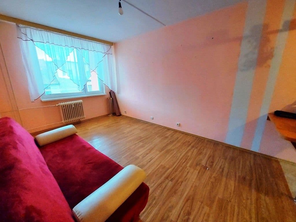 Prenájom bytu 2-izbový 42 m², Sídliště pionýrů, Úštěk, Ústecký kraj Prenájom bytu 2-izbový 42 m², Sídliště pionýrů, Úštěk, Ústecký kraj