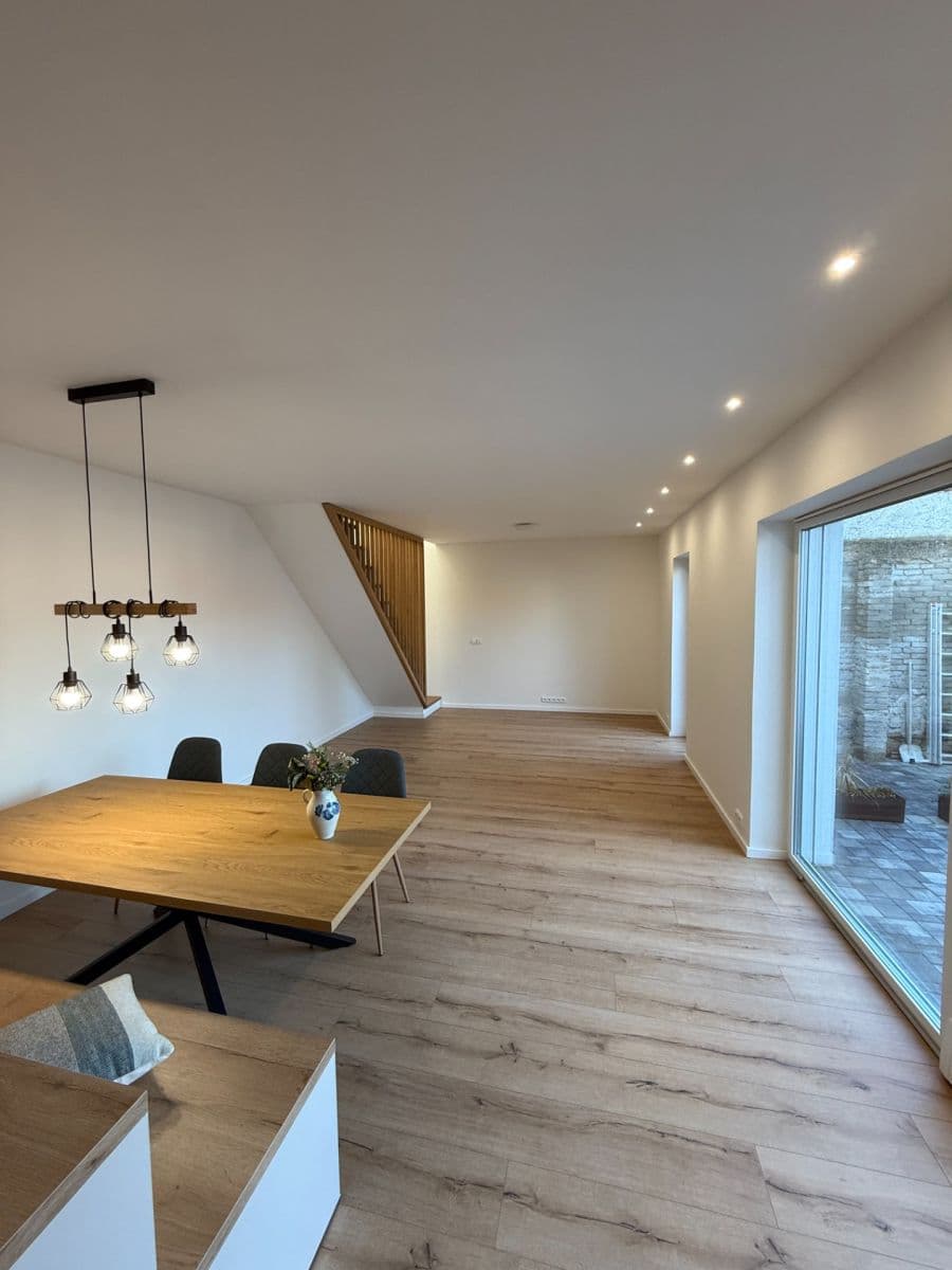 Prenájom domu 160 m², pozemek 125 m², Pod Přehradou, Praha, Praha Prenájom domu 160 m², pozemek 125 m², Pod Přehradou, Praha, Praha